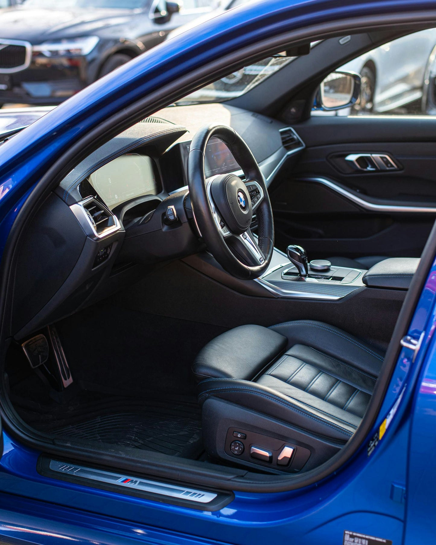 Full detailing + paint enhancement (Sedan)
